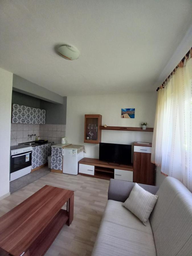 Apartmán Apartman Filip Smoljanac Exteriér fotografie